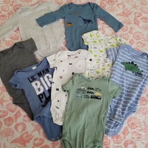 8 outfit bundle 0/3